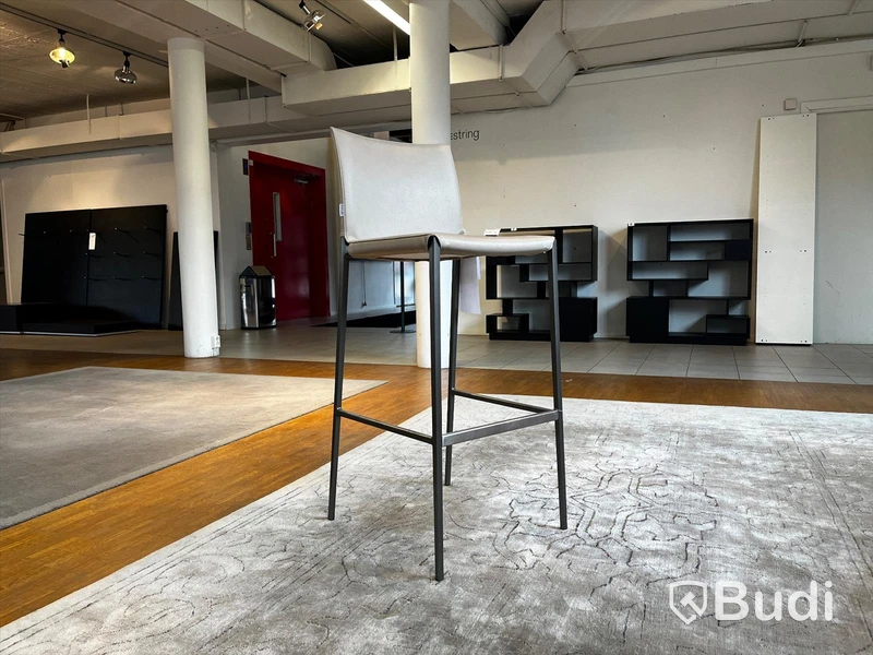 Barstol - Zanotta Lia Ordpris: 11.410 kr