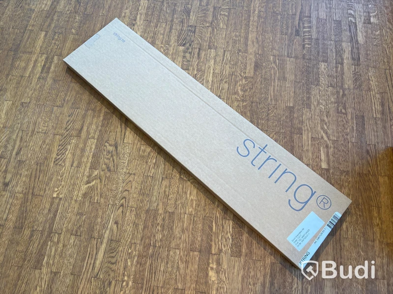 Vägg-Sidopanel Gavel  - STRING, Grå Ordpris: 540 kr