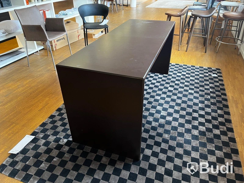 Skrivbord: Montana  Monterey Ordpris: 11.490 kr