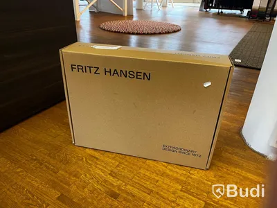 Bordsspegel - Fritz Hansen Table Mirror Ordpris: 2.410 kr