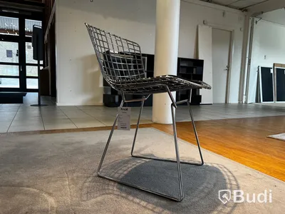 Stol i krom och tyg - Knoll Bertoia Ordpris: 14.310 kr