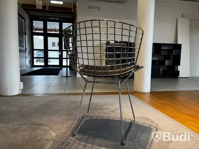 Stol i krom och tyg - Knoll Bertoia Ordpris: 14.310 kr