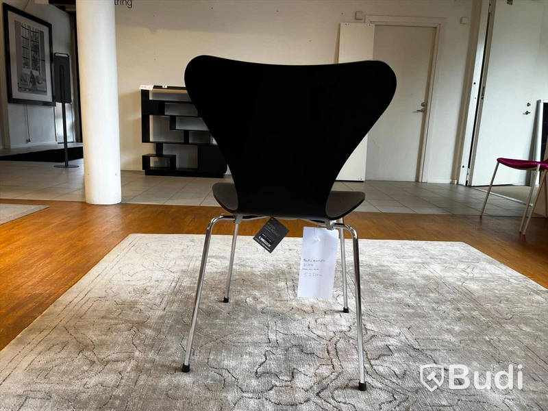 Stol i ask -Fritz Hansen 3107 Ordpris: 5.250 kr