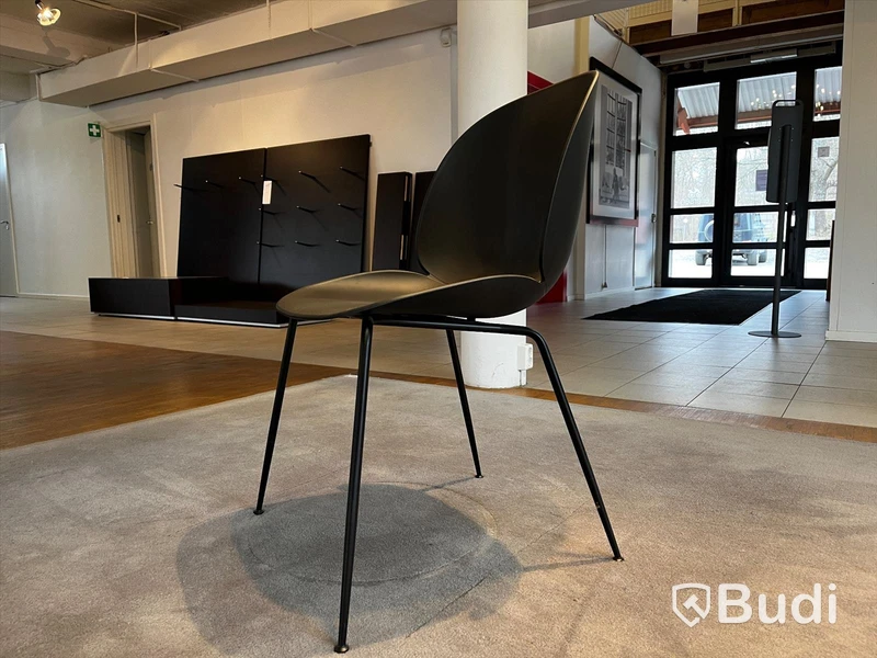Stol - GUBI GamGratesi Ordpris: 2490kr