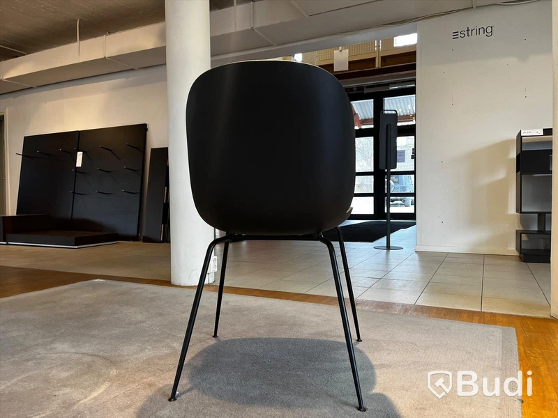 Stol - GUBI GamGratesi Ordpris: 2490kr