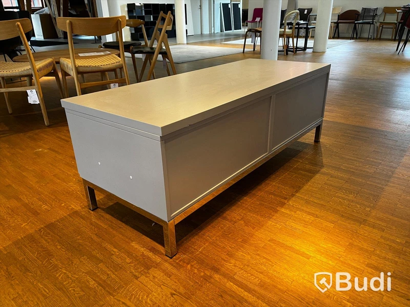 Sideboard - Idealform Cassettone 46 Ordpris: 38. 050 kr