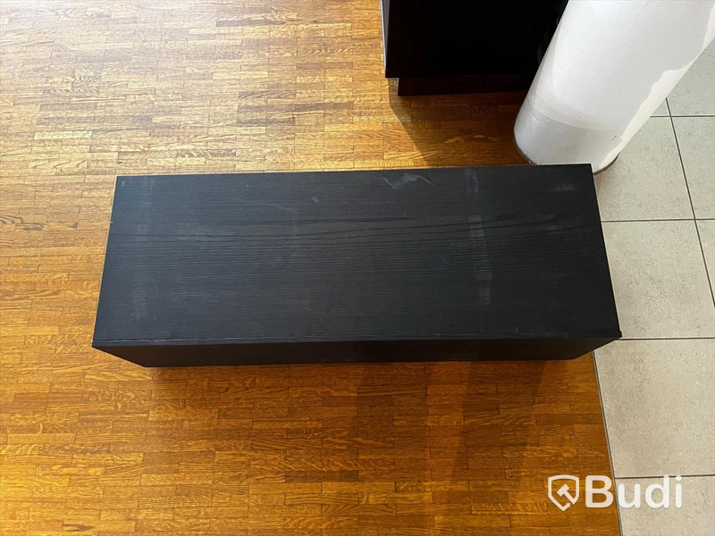 Sideboard - Poliform Ordpris: 13.900 kr