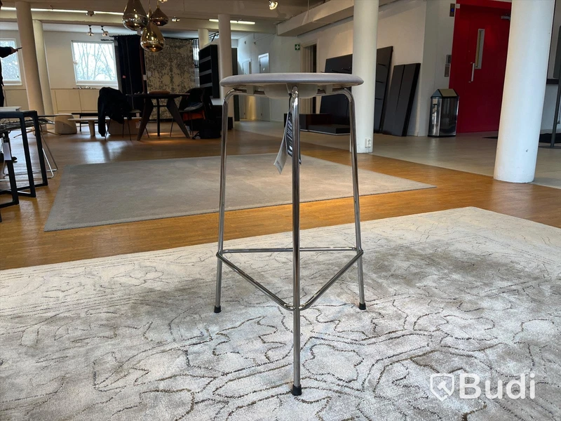 Pall - Fritz Hansen High Dot Ordpris: 4.425 kr