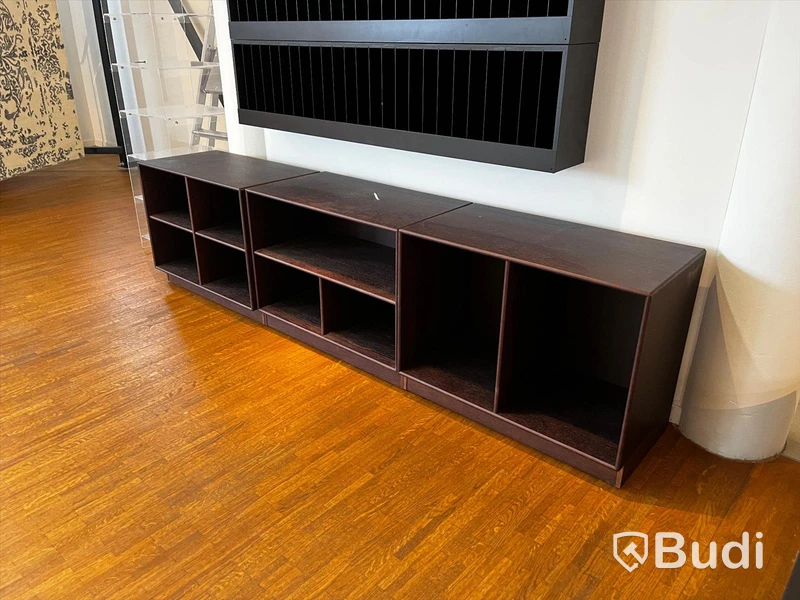 Sideboard i rökbetsad ek, 3 delar - Montana Ordpris: 18.468 kr