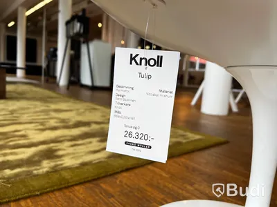 Karmstol - Knoll Tulip Ordpris: 26. 320 kr