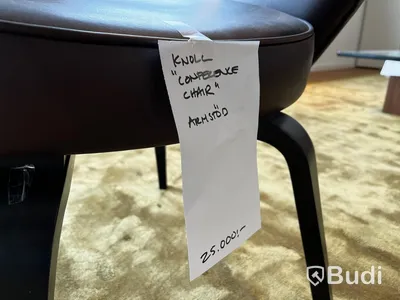 Stol - Knoll conference chair Ordpris: 25. 000 kr
