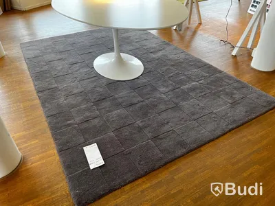 Matta - LINIE Design Luzen Grey Ordpris: 8.475 kr Obs! Demoex