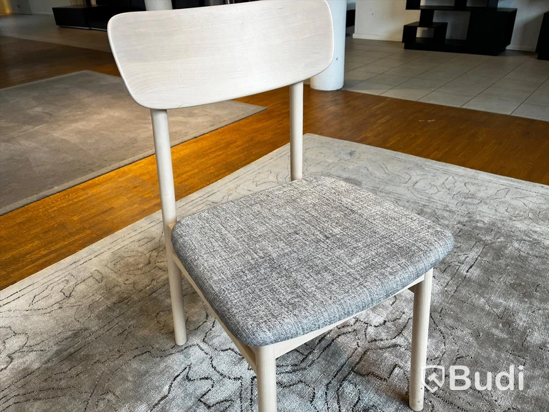 Stol - StolAB Prima Vista  Ordpris: 4. 360 kr