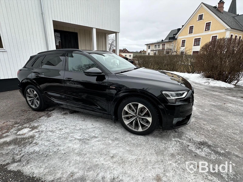 Audi E-Tron 55 -2021