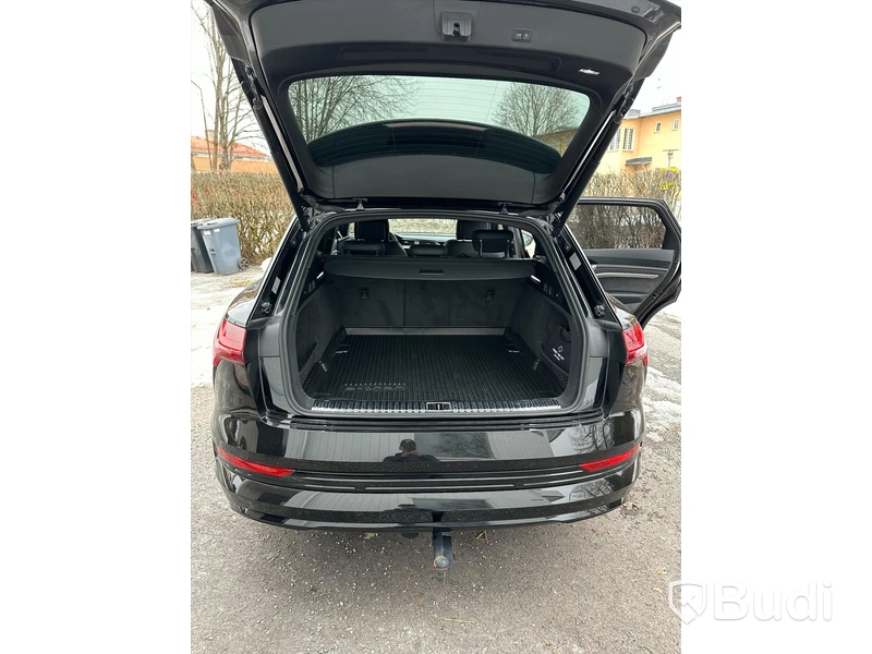 Audi E-Tron 55 -2021