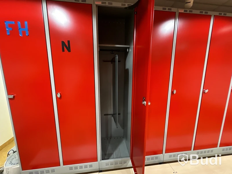 Plåtskåp för omklädningsrum