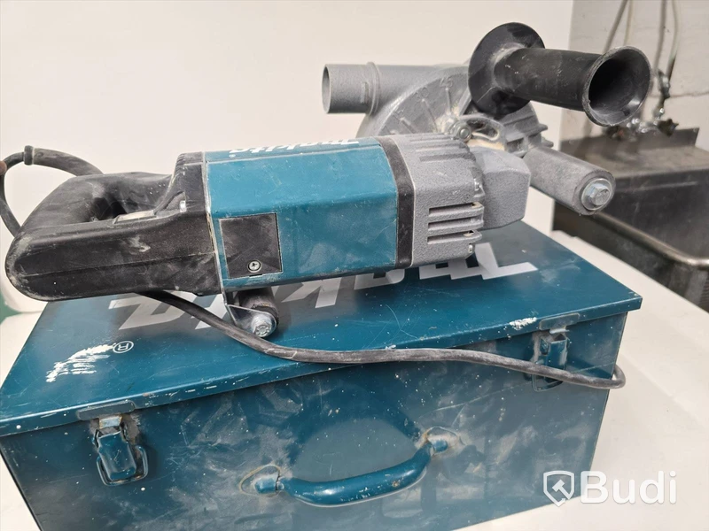 Spårfräs Makita.