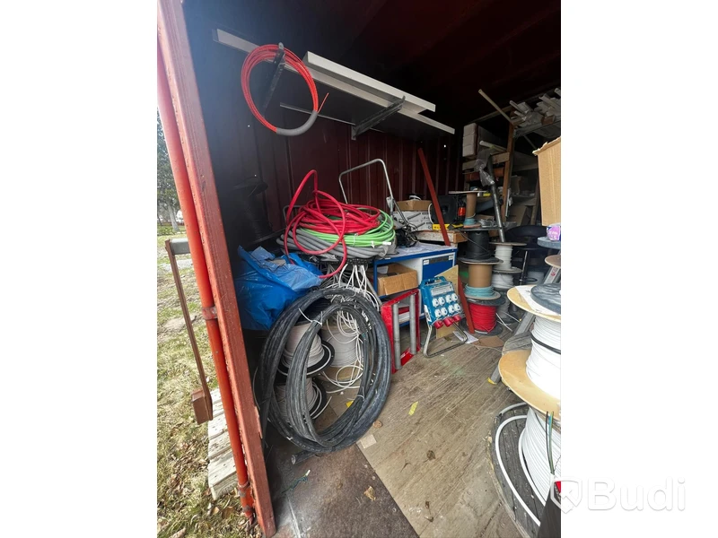20 fots container.