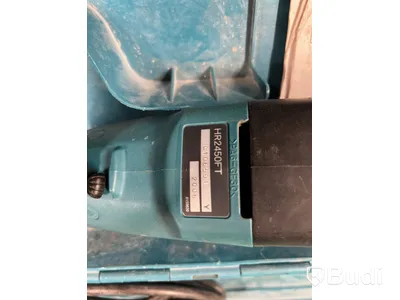 Slagborrmaskin Makita.