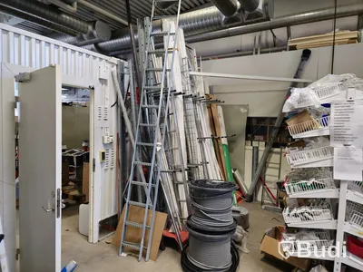 Parti med installationsmaterial, mm.