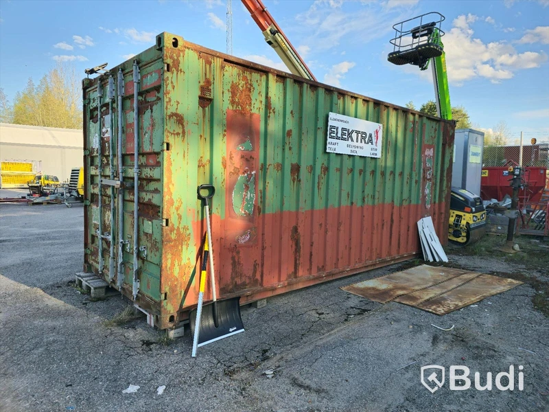20 fots container med material.