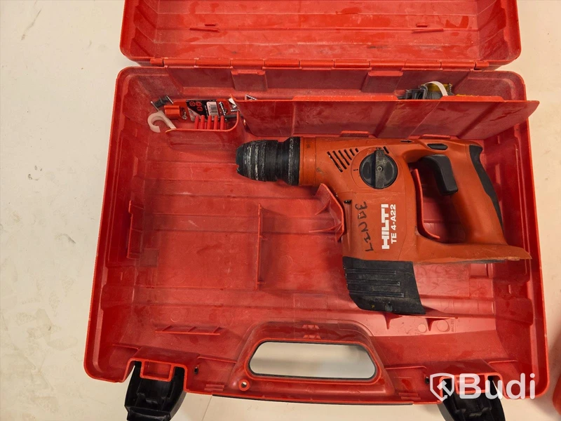 2 st Hilti slagborrmaskiner.