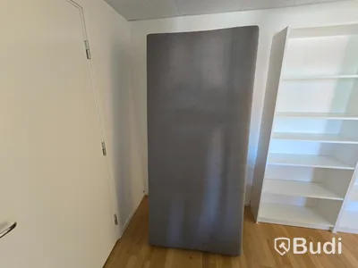 Säng 90x200