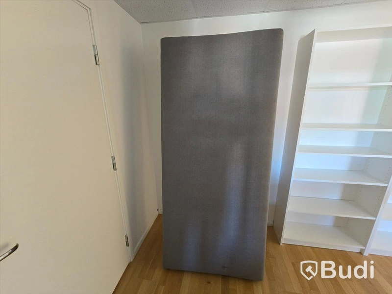 Säng 90x200