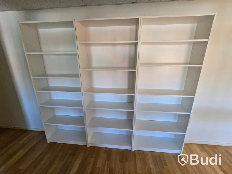 3 st IKEA Billy bokhyllor.