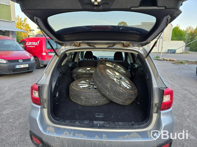 Personbil SUBARU OUTBACK, 2017. Reg.nr KGT 025