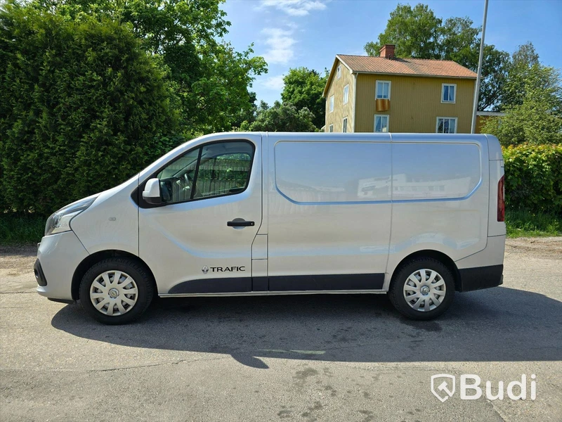 Personbil RENAULT TRAFIC, 2018.