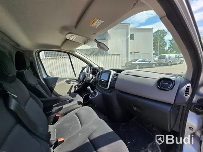 Personbil RENAULT TRAFIC, 2018.