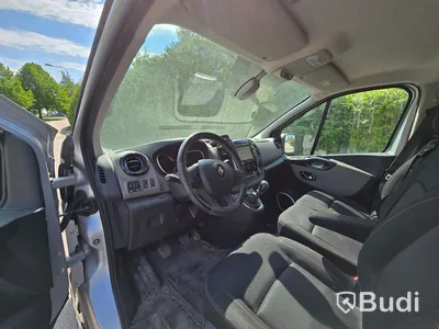 Personbil RENAULT TRAFIC, 2018.