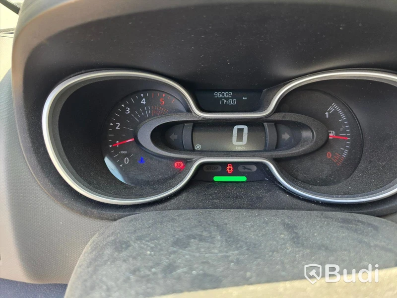 Personbil RENAULT TRAFIC, 2018.