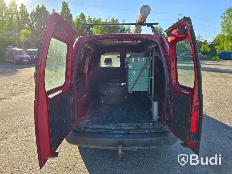 Personbil VOLKSWAGEN CADDY, 2011.