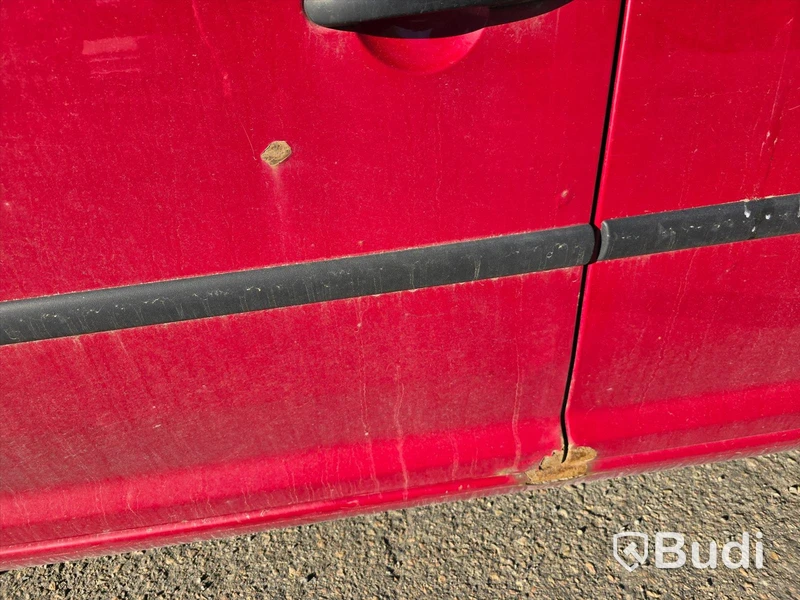 Personbil VOLKSWAGEN CADDY, 2011.