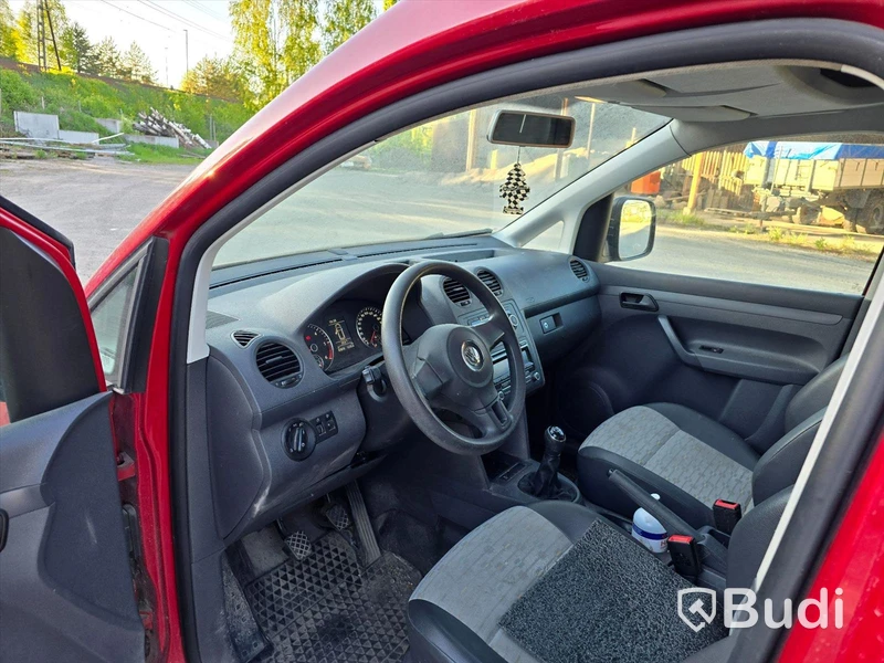 Personbil VOLKSWAGEN CADDY, 2013.