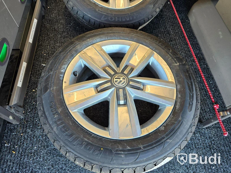 Personbil VOLKSWAGEN TRANSPORTER, 4Motion, 2019.