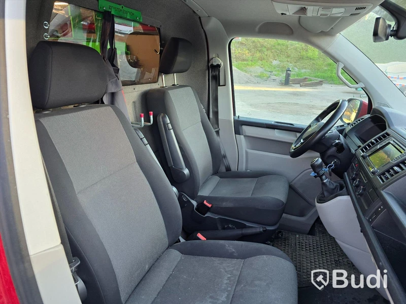 Personbil VOLKSWAGEN TRANSPORTER, 4Motion, 2019.