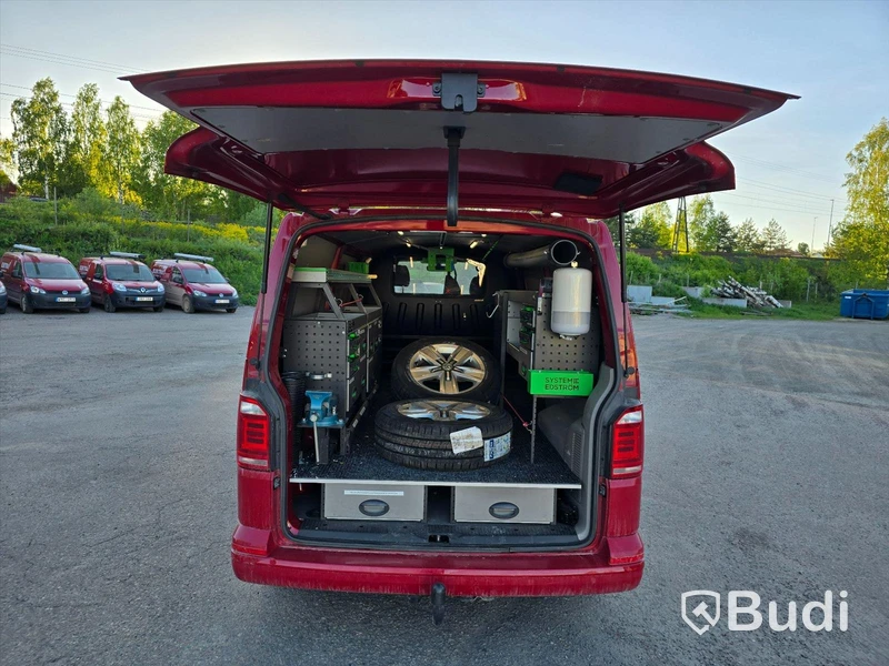 Personbil VOLKSWAGEN TRANSPORTER, 4Motion, 2019.