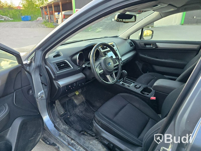 Personbil SUBARU OUTBACK, 2017.