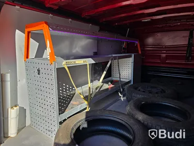 Personbil NISSAN NV300, 2019.