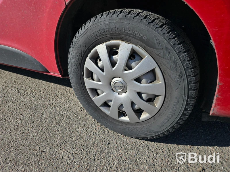 Personbil NISSAN NV300, 2019.