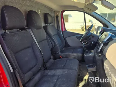 Personbil NISSAN NV300, 2019.