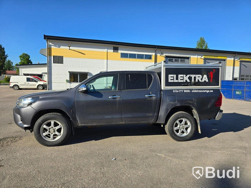 Personbil TOYOTA HILUX, Double Cab, 2016. -