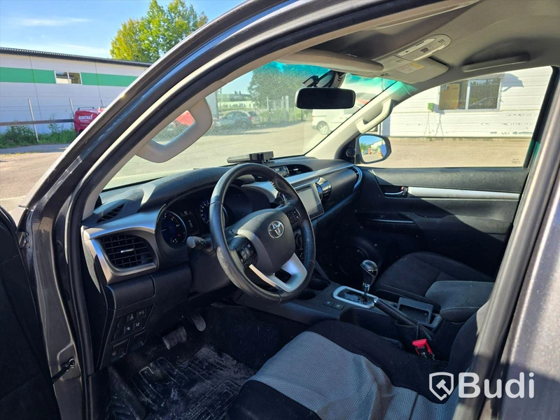 Personbil TOYOTA HILUX, Double Cab, 2016. -