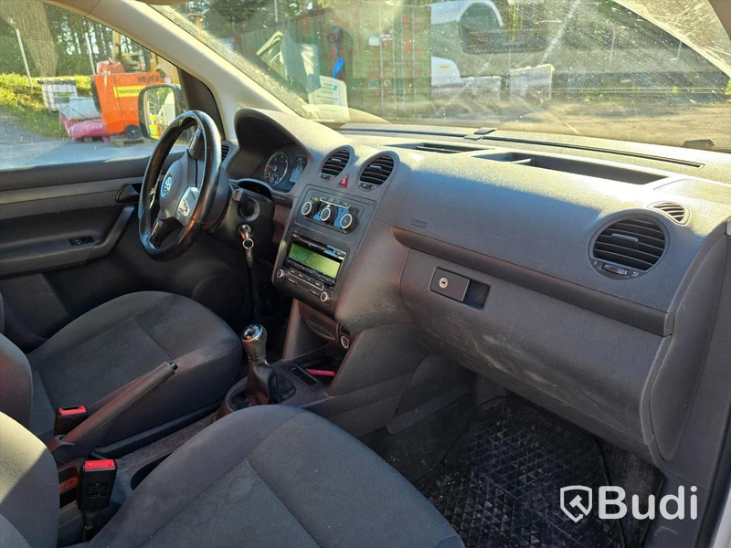 Personbil VOLKSWAGEN CADDY, 2015.