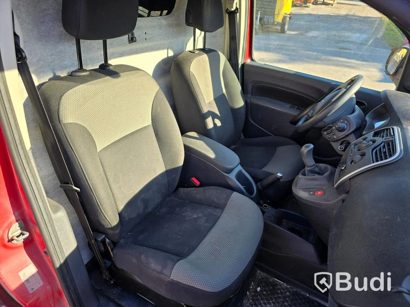 Personbil RENAULT KANGOO, Van Maxi, 2017.