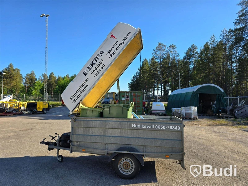Släp THULE LV1000, 2011.
