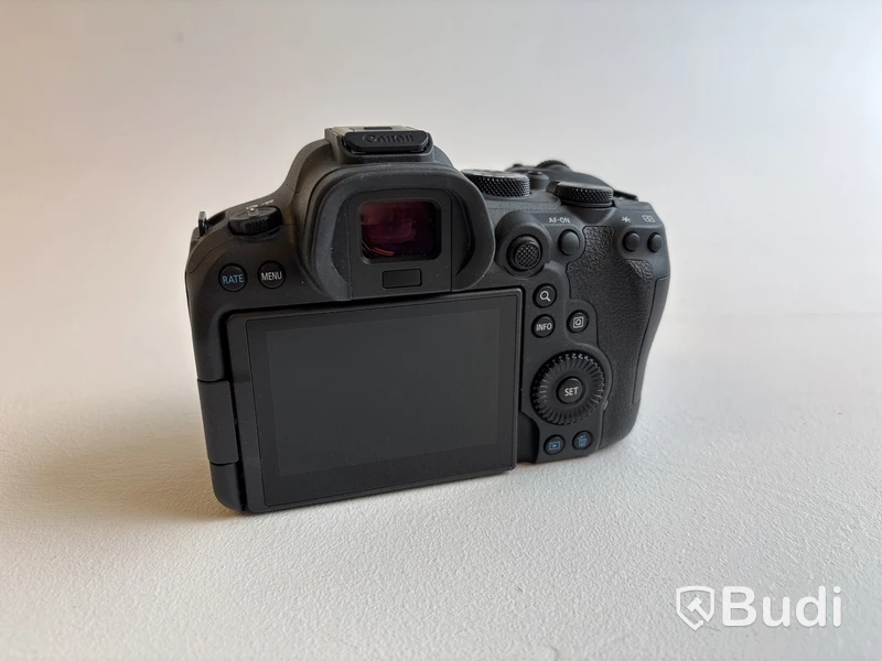Camera Canon EOS R6 Mark II med Objektiv RF 14-35mm f/4L IS USM